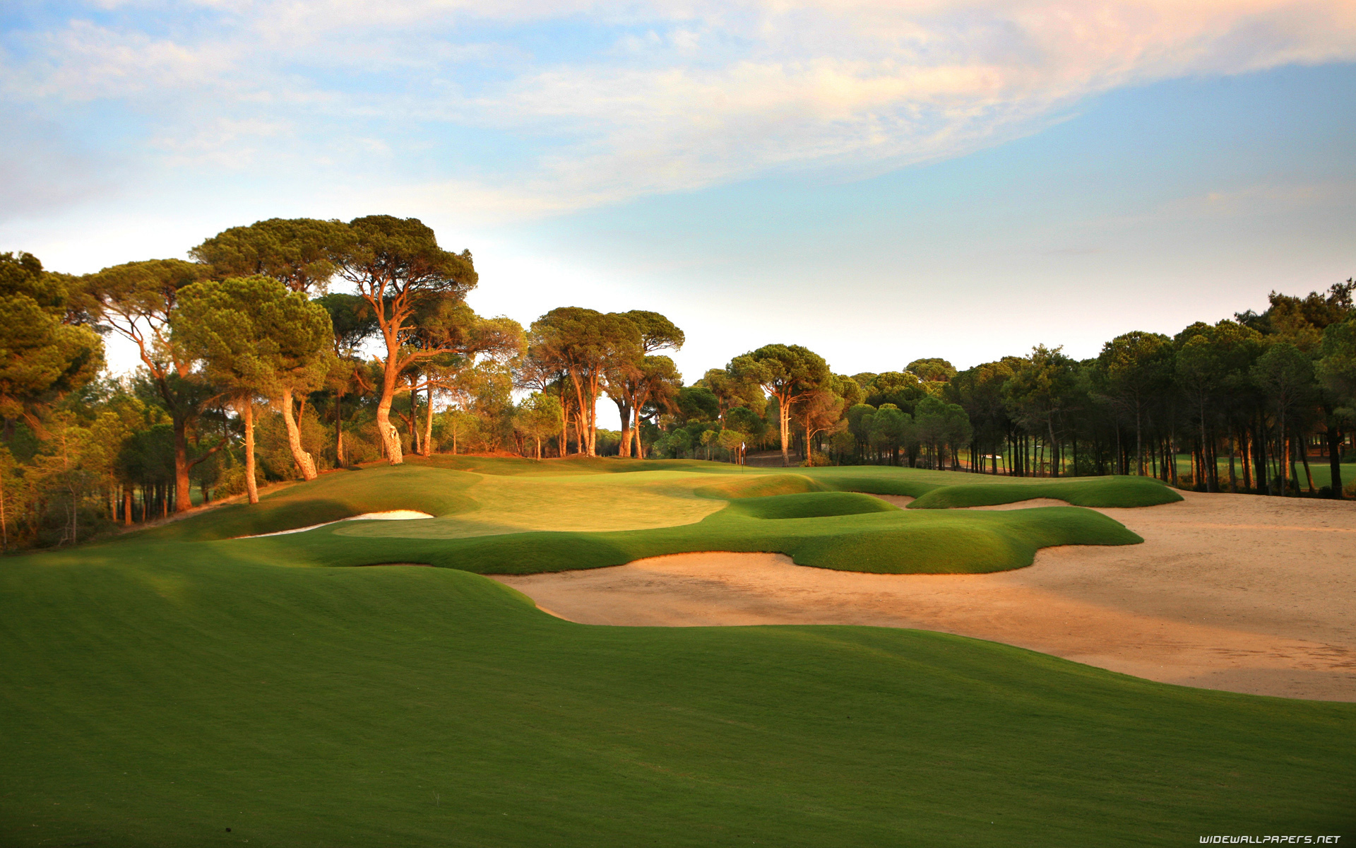 ausgewählte Golfreisen und die besten Golfhotel rund um die Welt